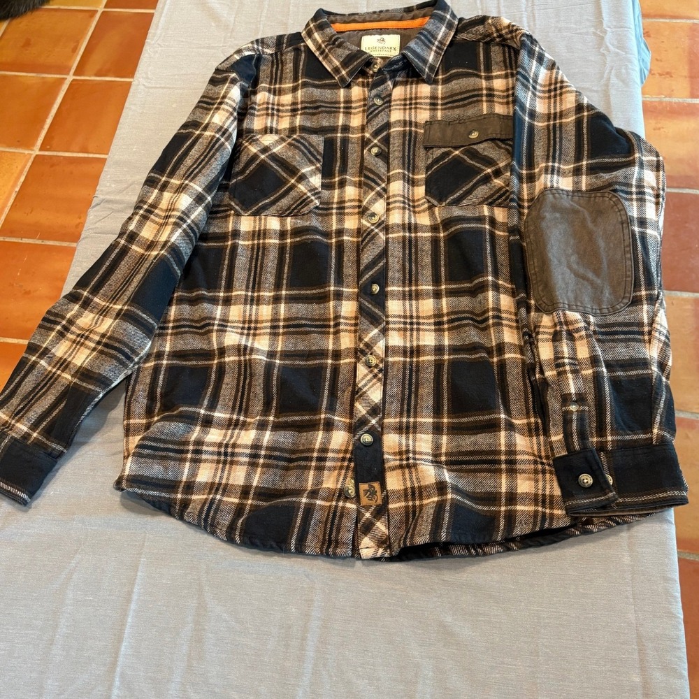 Legendary Whitetails Mens XL Plaid Flannel Shirt Elbow Patches Black Brown Tan